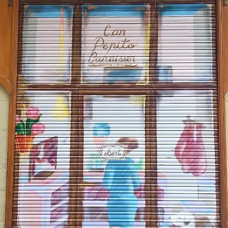 The Blue House Of Costa Brava Leni's Attic Apartment Castello  D'Empuries