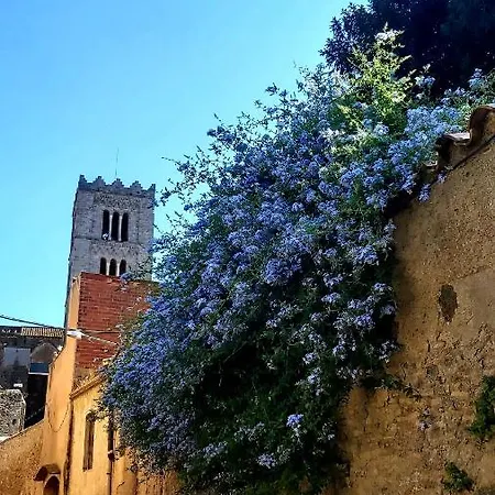 The Blue House Of Costa Brava Leni's Attic * Castello  D'Empuries