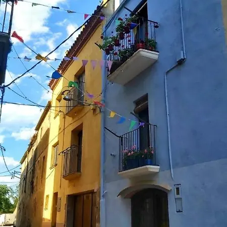 Apartment The Blue House Of Costa Brava Leni's Attic Castello  D'Empuries