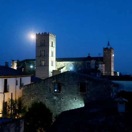 The Blue House Of Costa Brava Leni's Attic Apartment